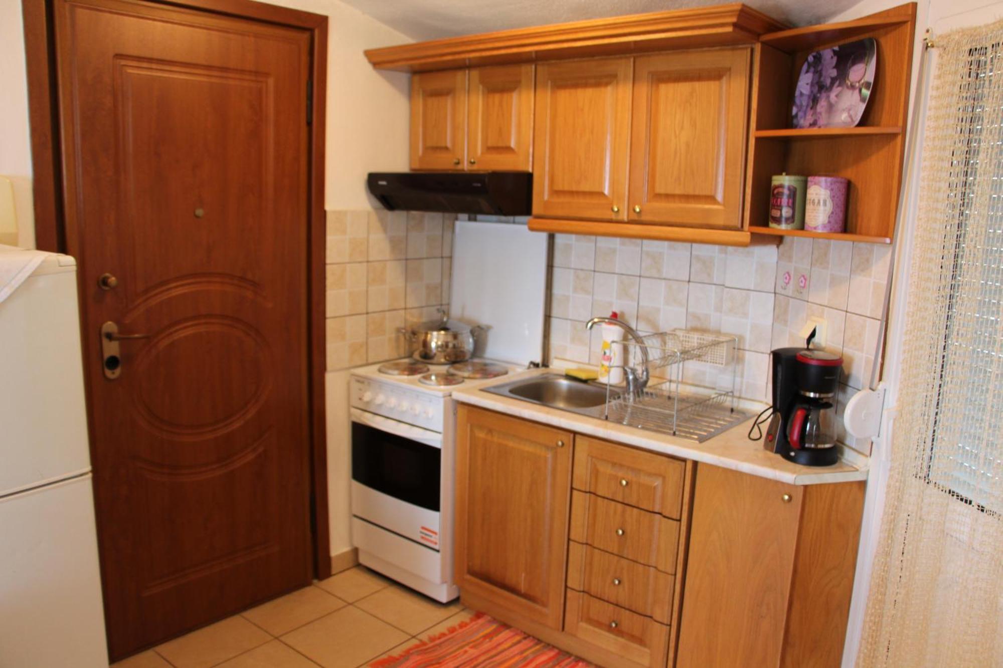 Matina'S Apartments Prinos  Phòng bức ảnh