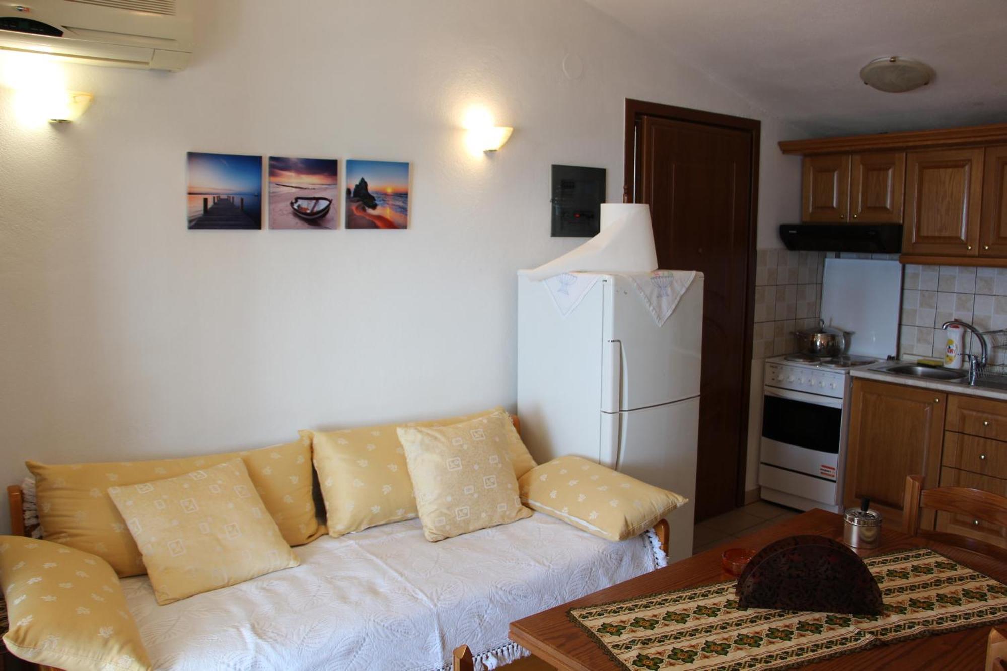 Matina'S Apartments Prinos  Phòng bức ảnh