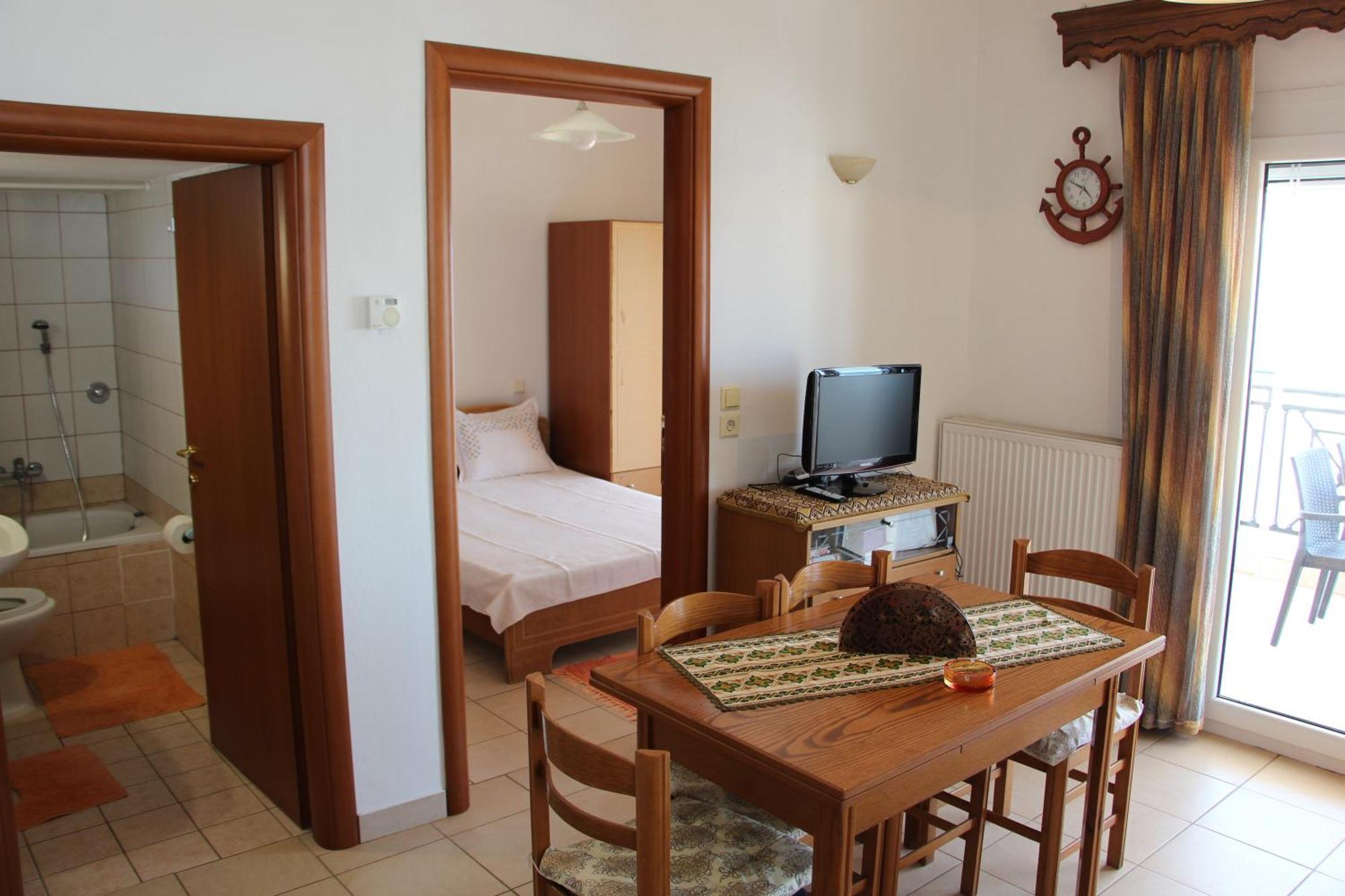 Matina'S Apartments Prinos  Phòng bức ảnh