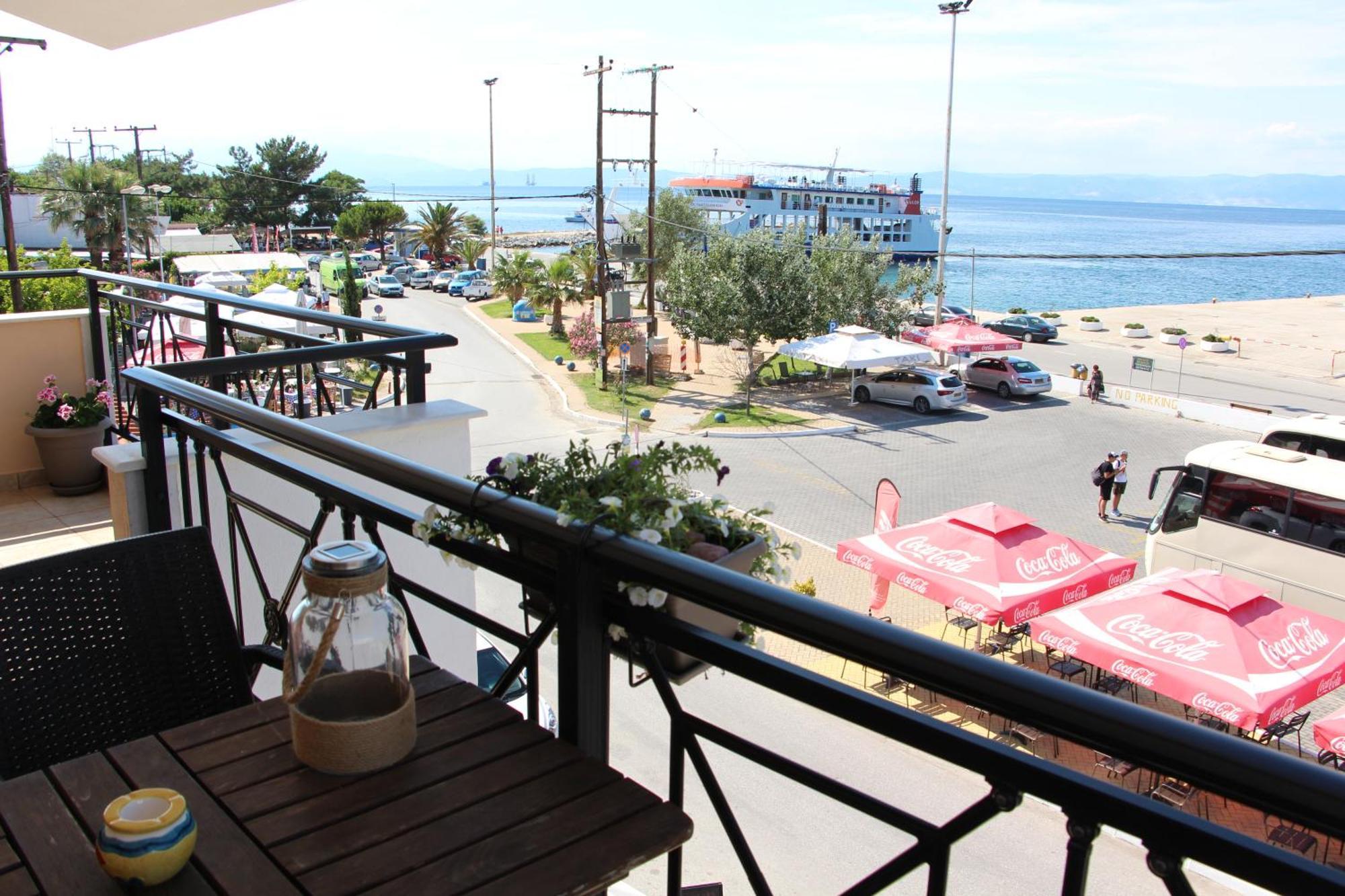 Matina'S Apartments Prinos  Phòng bức ảnh